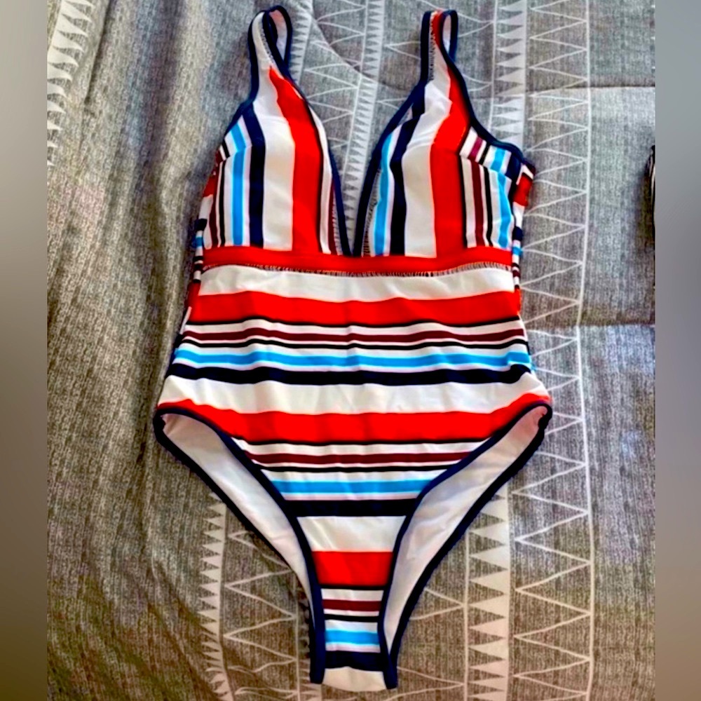 💙Ladies 1 Piece Swimsuit
